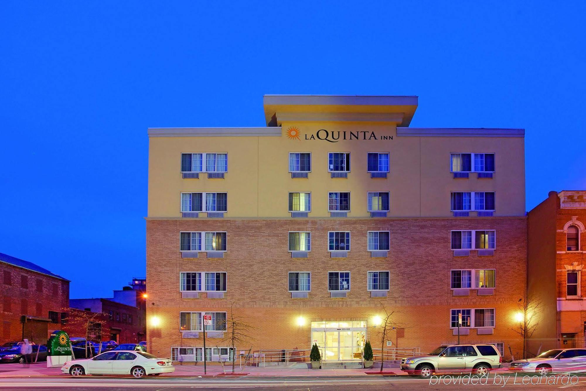 Готель La Quinta By Wyndham Brooklyn Downtown Нью-Йорк Екстер'єр фото